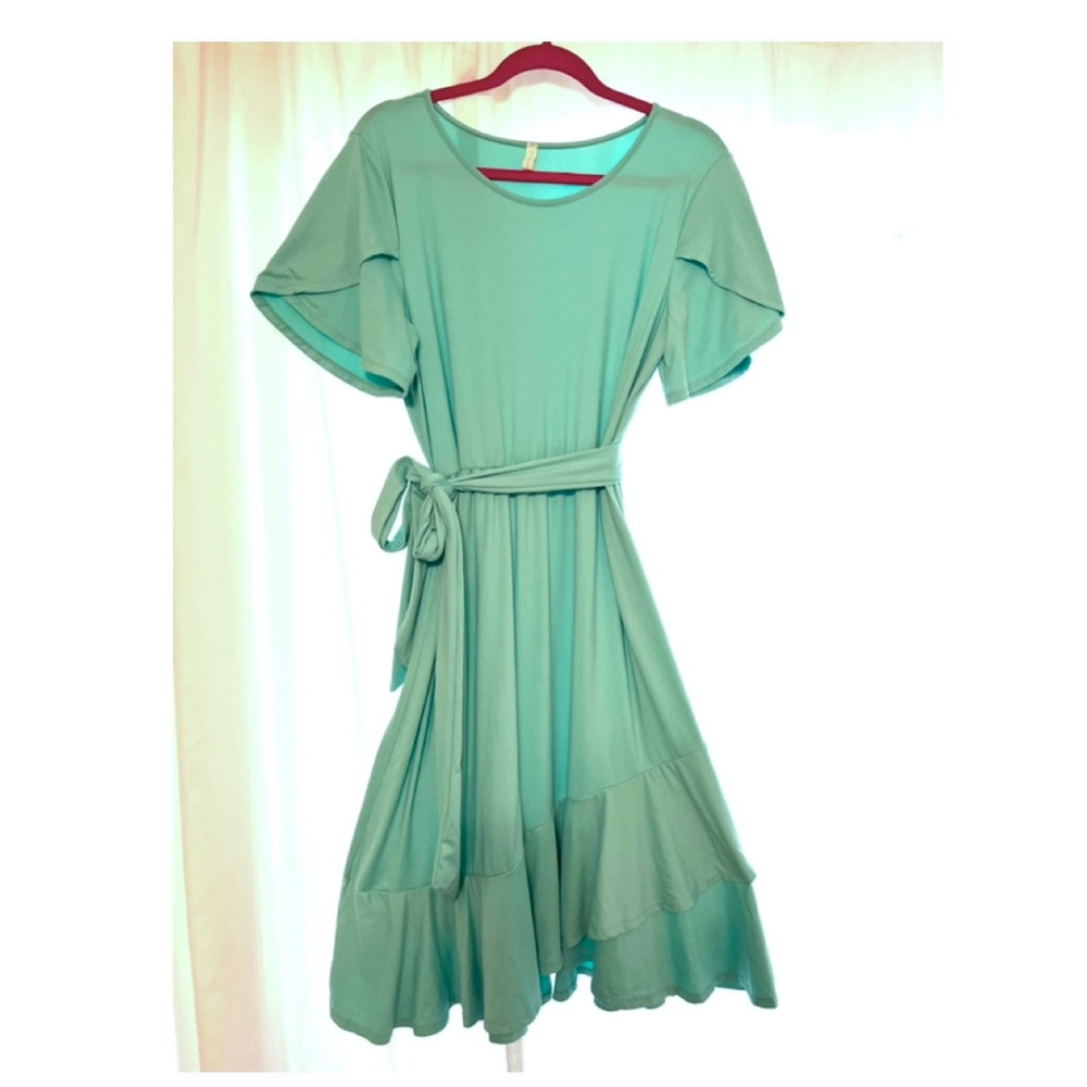 Pinkblush Maternity dress, size XL.